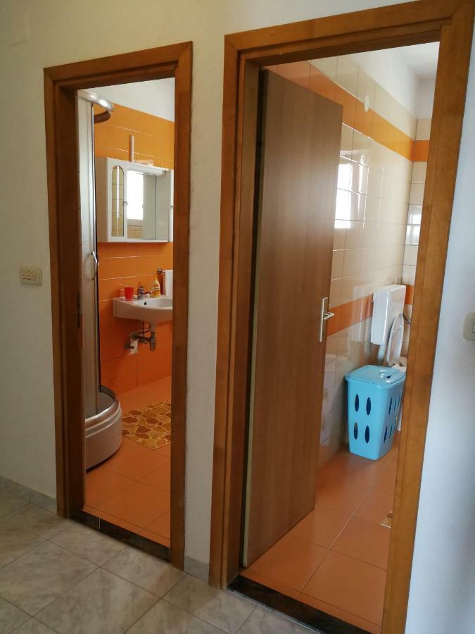 Sukošan Apartments N&M מראה חיצוני תמונה